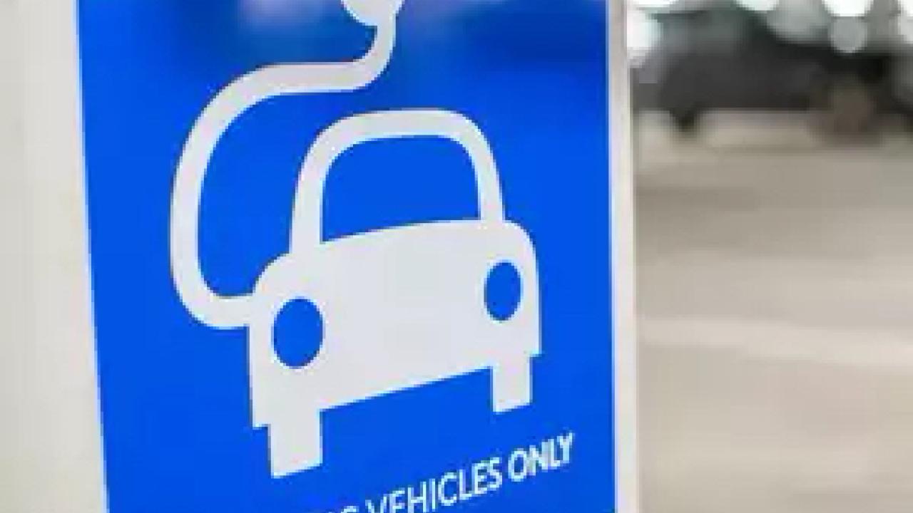 EV Sign